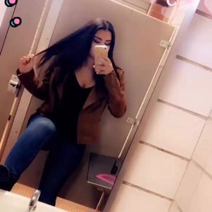 Meet your Posher, Audra